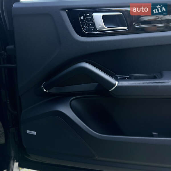 Внедорожник / Кроссовер Porsche Cayenne 2019 в Харькове