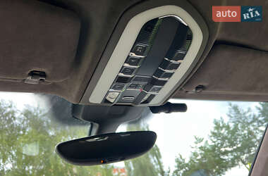 Позашляховик / Кросовер Porsche Cayenne 2012 в 