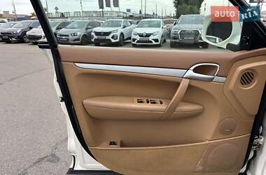 Позашляховик / Кросовер Porsche Cayenne 2008 в 