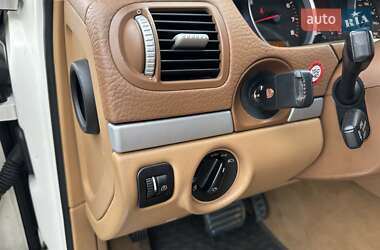 Позашляховик / Кросовер Porsche Cayenne 2008 в 