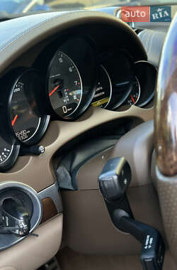 Позашляховик / Кросовер Porsche Cayenne 2011 в 
