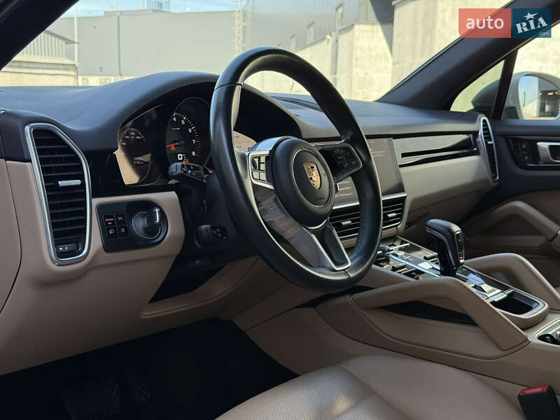 Позашляховик / Кросовер Porsche Cayenne 2020 в Києві
