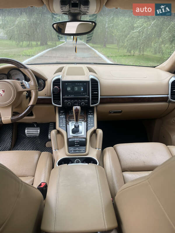 Внедорожник / Кроссовер Porsche Cayenne 2011 в Переяславе фото 28 Внедорожник / Кроссовер Porsche Cayenne 2011 в Переяславе