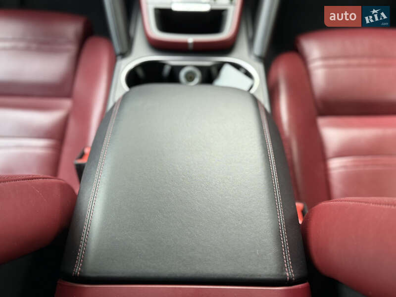 Позашляховик / Кросовер Porsche Cayenne 2019 в Києві