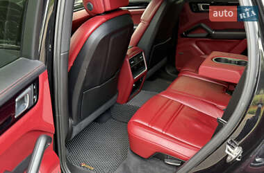 Позашляховик / Кросовер Porsche Cayenne 2019 в  фото 13 Позашляховик / Кросовер Porsche Cayenne 2019 в