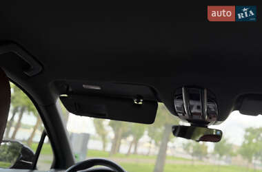 Позашляховик / Кросовер Porsche Cayenne 2019 в  фото 19 Позашляховик / Кросовер Porsche Cayenne 2019 в