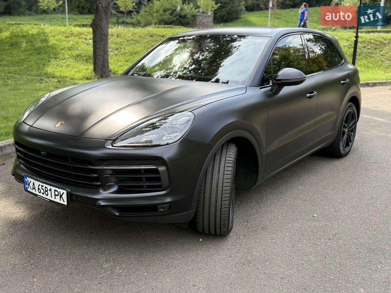 Porsche Cayenne 2019