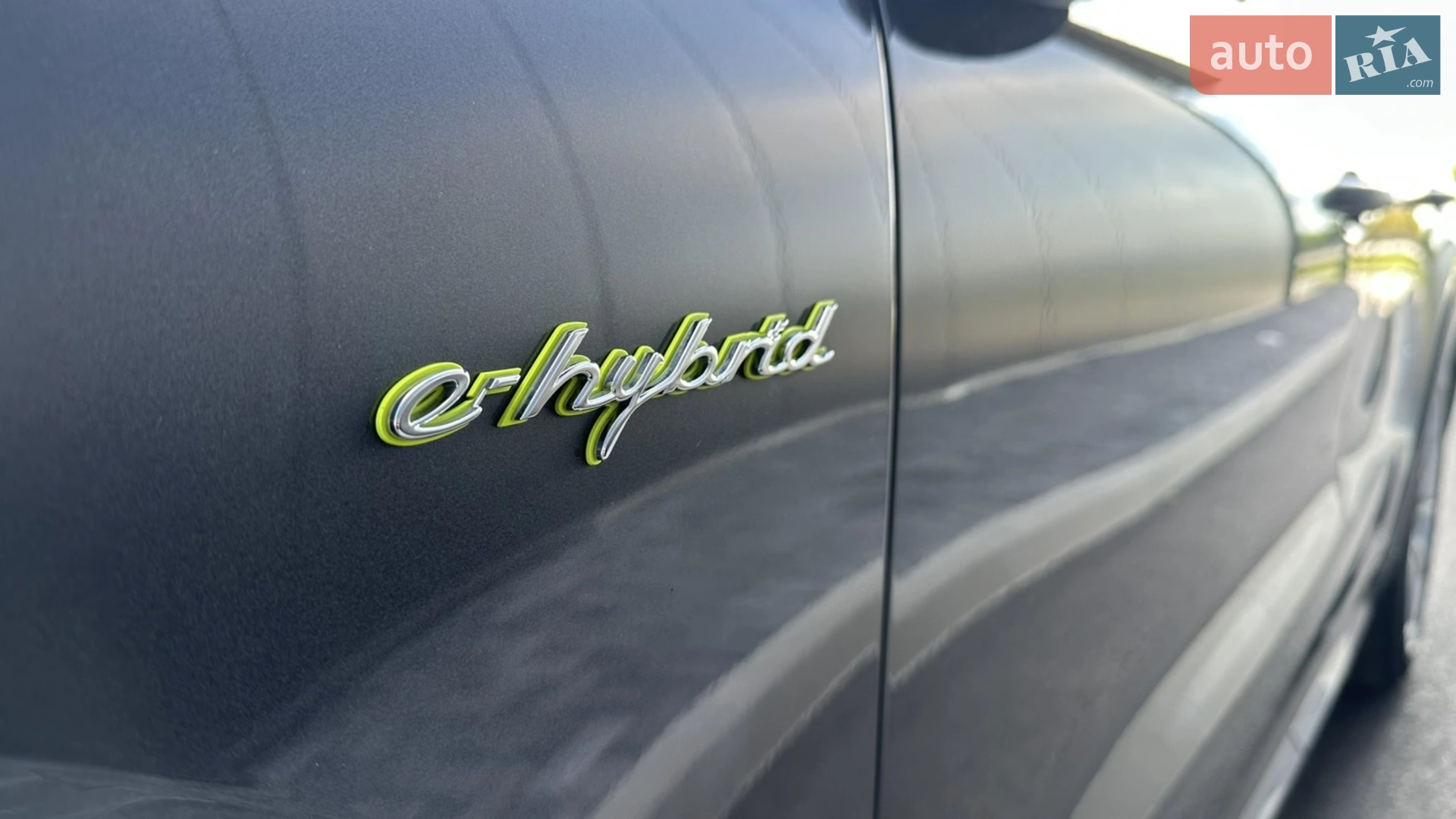 2021 Porsche Cayenne - мініатюра 16