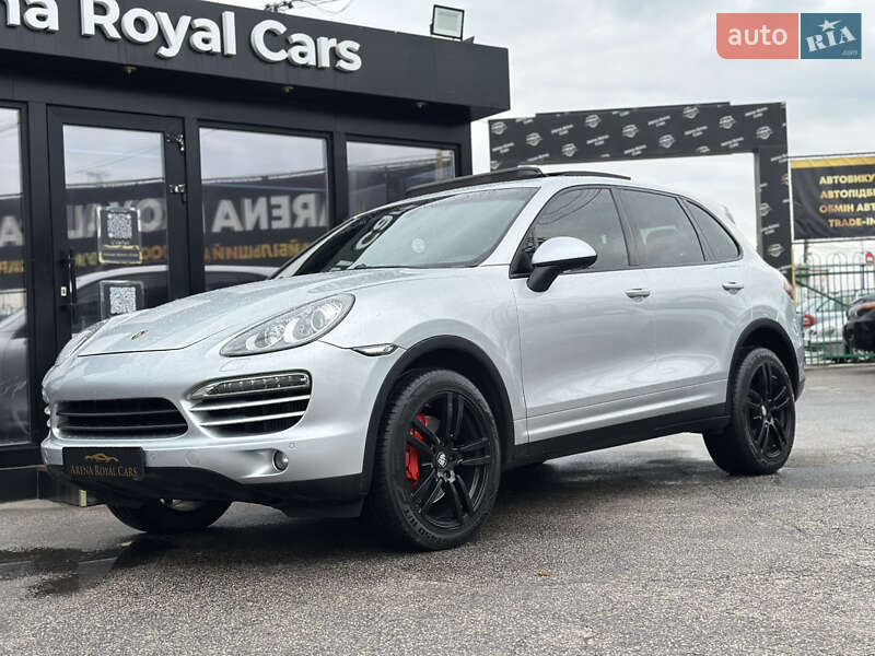 Внедорожник / Кроссовер Porsche Cayenne 2013 в Харькове