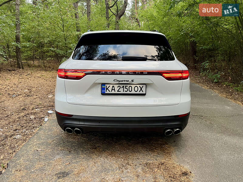 Позашляховик / Кросовер Porsche Cayenne 2018 в Києві