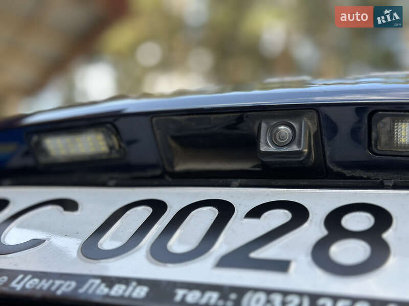 Внедорожник / Кроссовер Porsche Cayenne 2013 в Львове