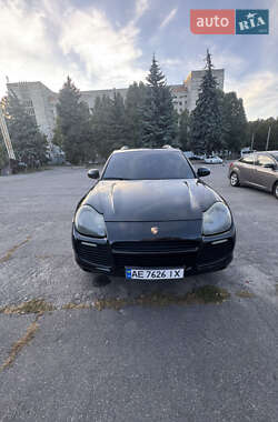 Внедорожник / Кроссовер Porsche Cayenne 2005 в 