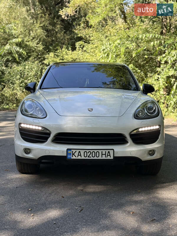 Внедорожник / Кроссовер Porsche Cayenne 2013 в Киеве фото 4 Внедорожник / Кроссовер Porsche Cayenne 2013 в Киеве