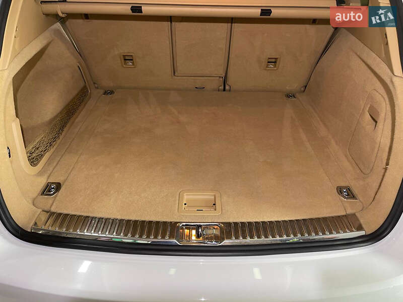 Внедорожник / Кроссовер Porsche Cayenne 2013 в Киеве фото 32 Внедорожник / Кроссовер Porsche Cayenne 2013 в Киеве