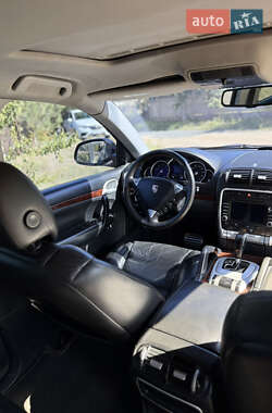 Внедорожник / Кроссовер Porsche Cayenne 2004 в 