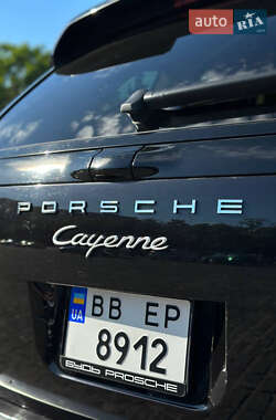 Позашляховик / Кросовер Porsche Cayenne 2007 в 