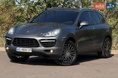 Позашляховик / Кросовер Porsche Cayenne 2010 в 