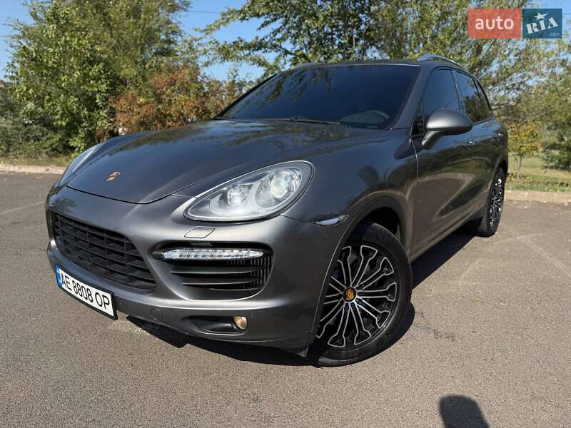Внедорожник / Кроссовер Porsche Cayenne 2010 в Кривом Роге