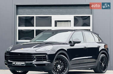 Позашляховик / Кросовер Porsche Cayenne 2018 в 