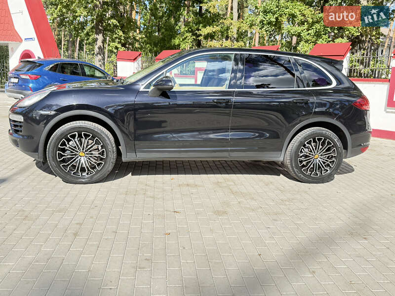 Внедорожник / Кроссовер Porsche Cayenne 2012 в Киеве фото 12 Внедорожник / Кроссовер Porsche Cayenne 2012 в Киеве