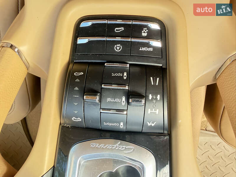 Внедорожник / Кроссовер Porsche Cayenne 2012 в Киеве фото 42 Внедорожник / Кроссовер Porsche Cayenne 2012 в Киеве