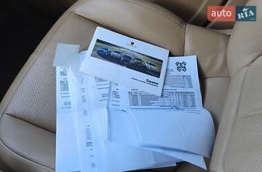 Внедорожник / Кроссовер Porsche Cayenne 2016 в 