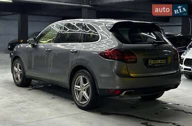 Внедорожник / Кроссовер Porsche Cayenne 2013 в 