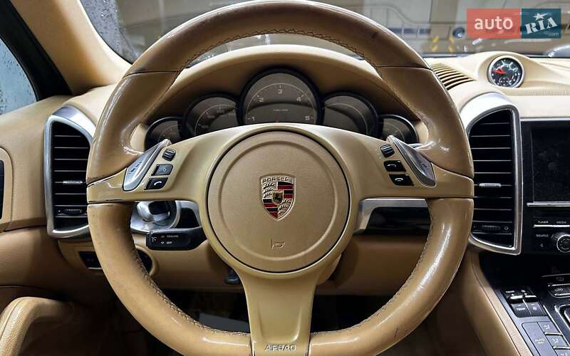 Внедорожник / Кроссовер Porsche Cayenne 2013 в Черновцах фото 11 Внедорожник / Кроссовер Porsche Cayenne 2013 в Черновцах