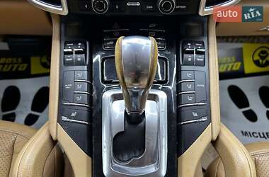Внедорожник / Кроссовер Porsche Cayenne 2013 в 