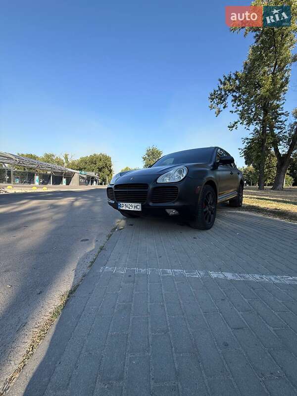 Внедорожник / Кроссовер Porsche Cayenne 2003 в Запорожье
