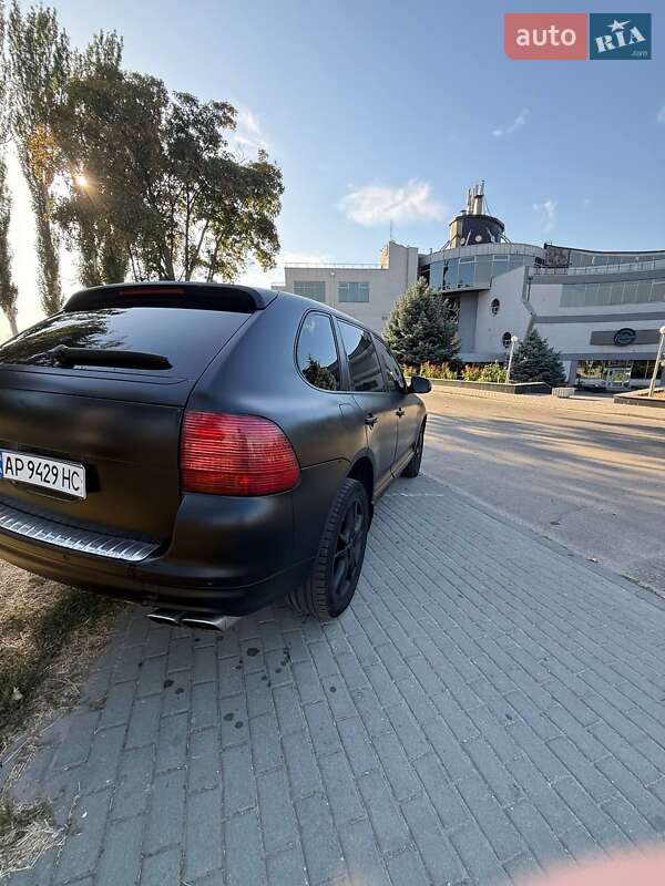 Внедорожник / Кроссовер Porsche Cayenne 2003 в Запорожье