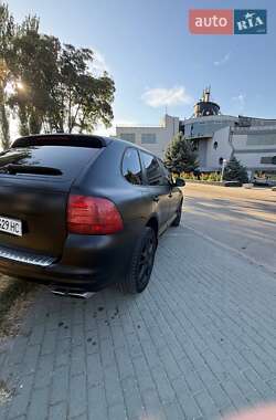 Внедорожник / Кроссовер Porsche Cayenne 2003 в 