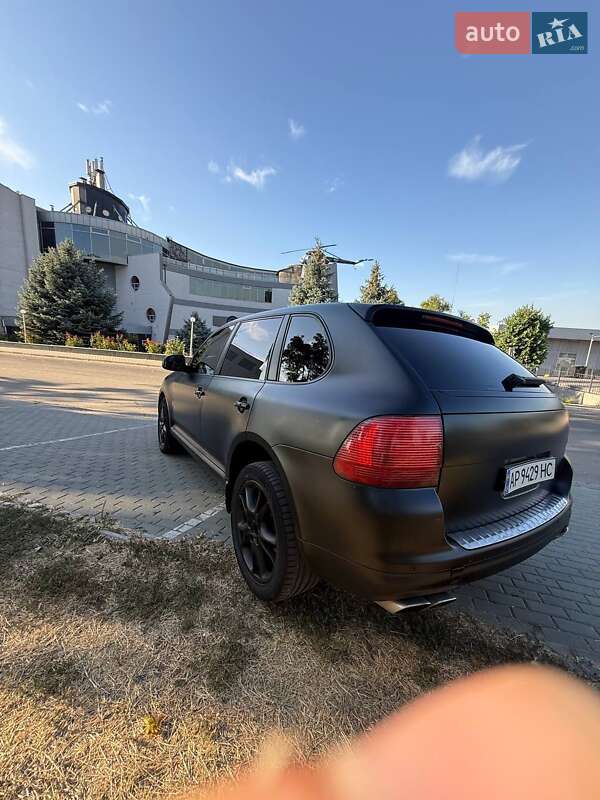 Внедорожник / Кроссовер Porsche Cayenne 2003 в Запорожье