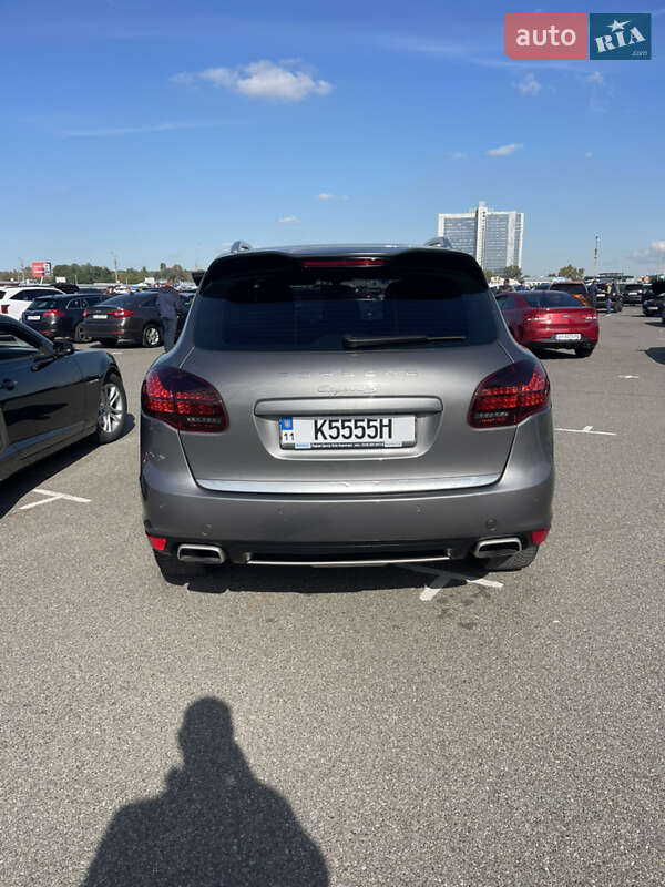 Внедорожник / Кроссовер Porsche Cayenne 2010 в Врадиевке фото 7 Внедорожник / Кроссовер Porsche Cayenne 2010 в Врадиевке