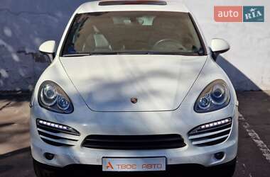 Внедорожник / Кроссовер Porsche Cayenne 2011 в 