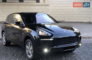 Внедорожник / Кроссовер Porsche Cayenne 2015 в Одессе