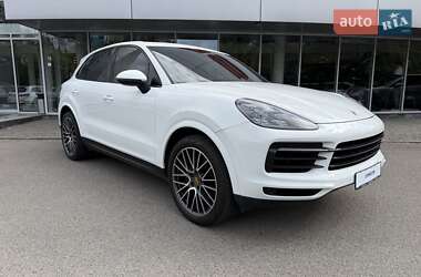 Позашляховик / Кросовер Porsche Cayenne 2019 в 