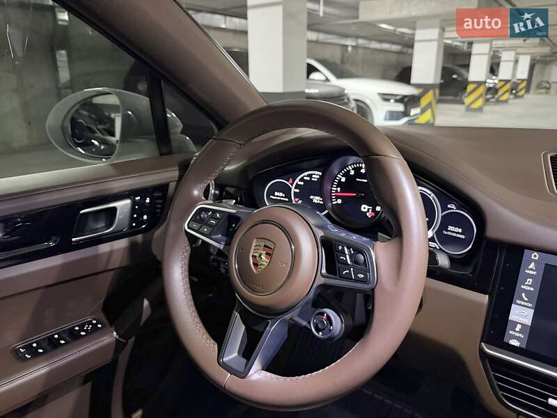 Позашляховик / Кросовер Porsche Cayenne 2019 в Дніпрі