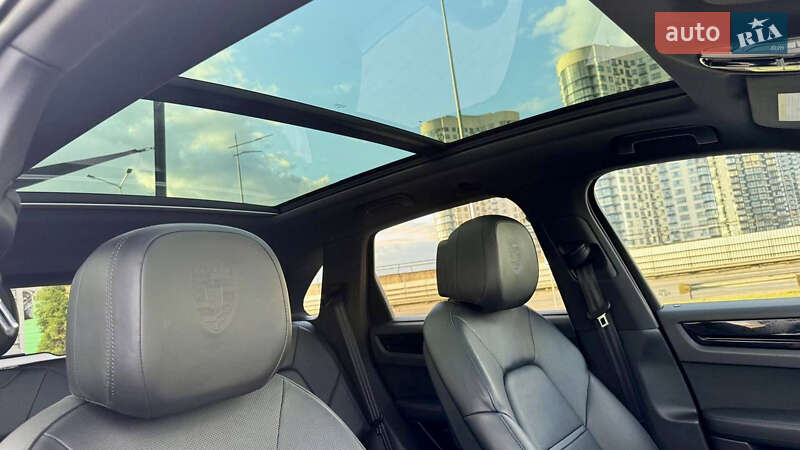 Позашляховик / Кросовер Porsche Cayenne 2019 в Києві