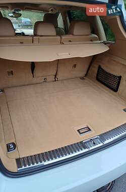 Позашляховик / Кросовер Porsche Cayenne 2013 в 