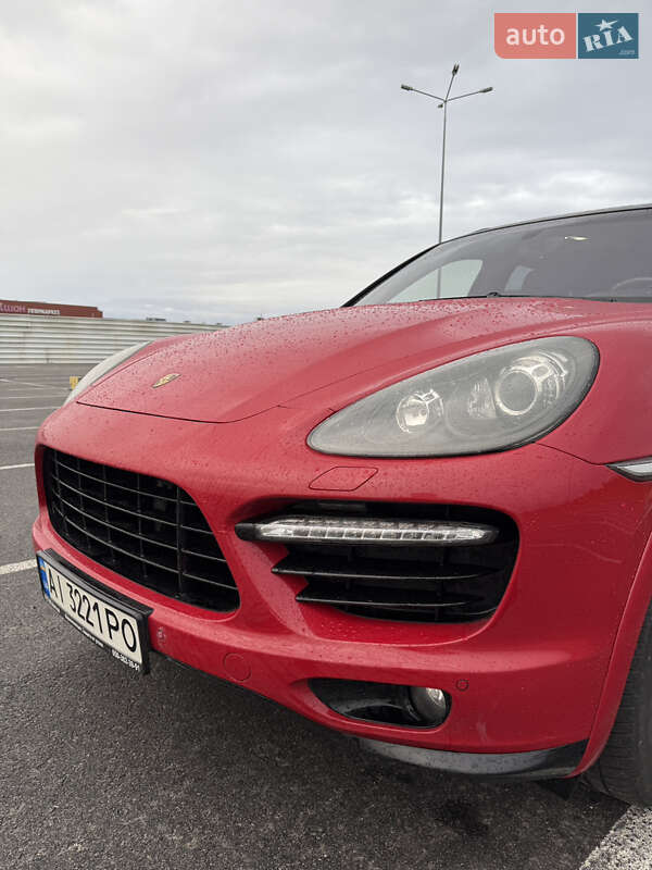 Внедорожник / Кроссовер Porsche Cayenne 2013 в Львове