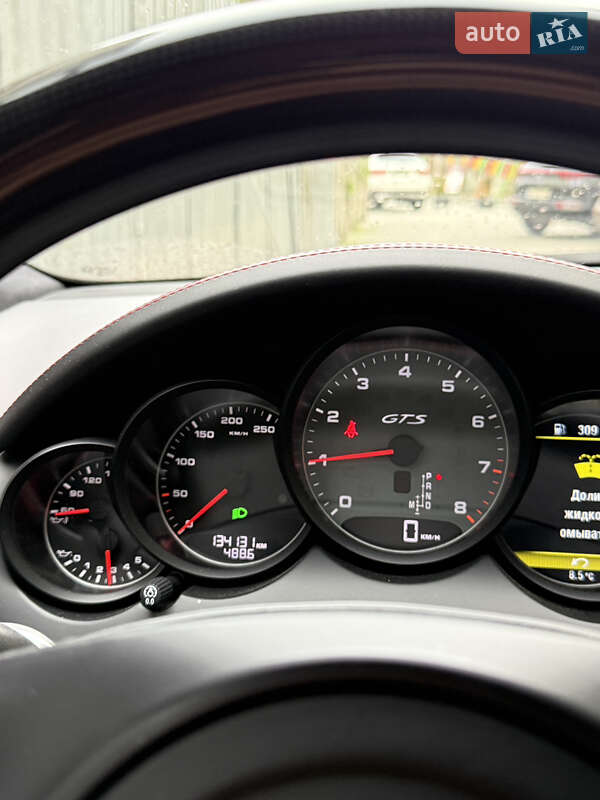 Внедорожник / Кроссовер Porsche Cayenne 2013 в Львове