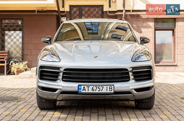 Позашляховик / Кросовер Porsche Cayenne 2020 в 