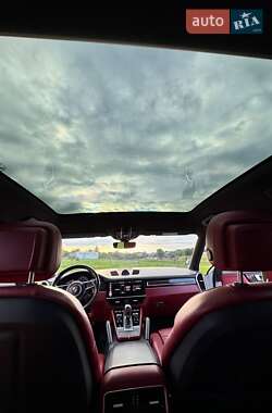 Позашляховик / Кросовер Porsche Cayenne 2020 в 