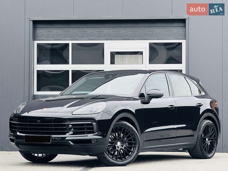 Позашляховик / Кросовер Porsche Cayenne 2018 в Мукачевому