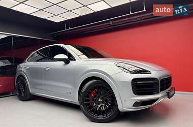 Позашляховик / Кросовер Porsche Cayenne 2020 в 