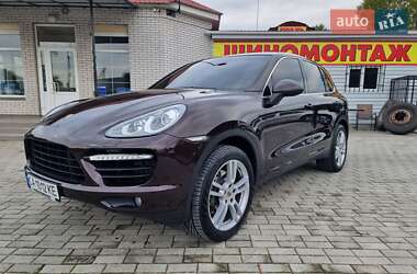 Внедорожник / Кроссовер Porsche Cayenne 2013 в Смеле