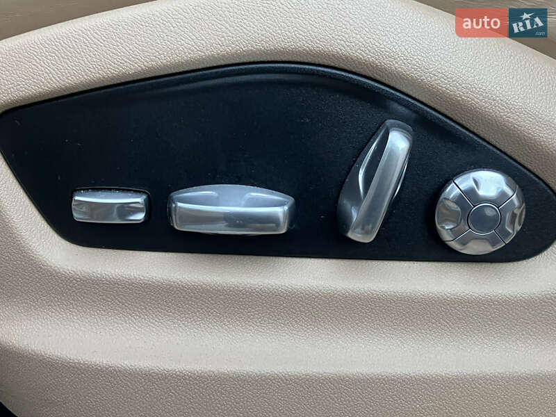 Внедорожник / Кроссовер Porsche Cayenne 2019 в Львове