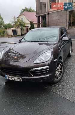 Внедорожник / Кроссовер Porsche Cayenne 2013 в Одессе