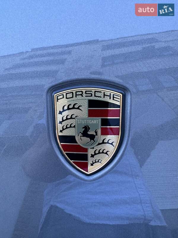 Позашляховик / Кросовер Porsche Cayenne 2010 в Києві